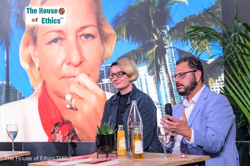 conference-house-of-hthics-avril-web-121