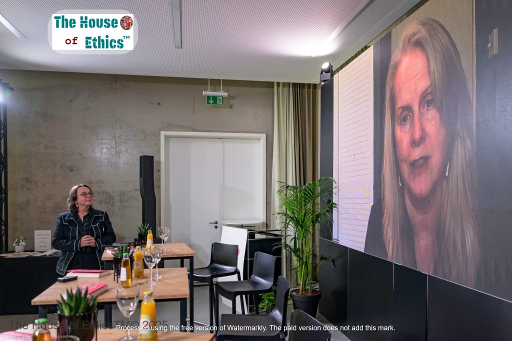 conference-house-of-hthics-avril-web-95